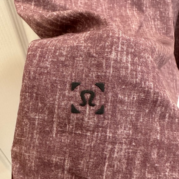 Lululemon Men’s M Maroon Pace Breaker Running Short - Picture 4 of 6